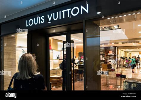 louis vuitton store in venice italy|louis vuitton italy official website.